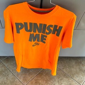 Nike t shirt